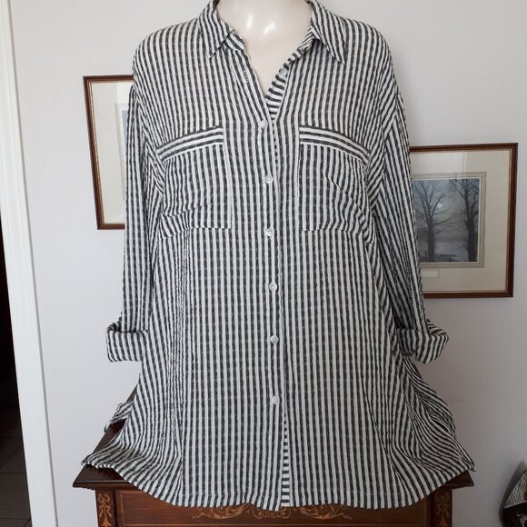 Jane + Delancey Tops - LAST Chance Top - Grey & White - Sz. XL - Tabbed Sleeves - Jane + Delancey - NWT